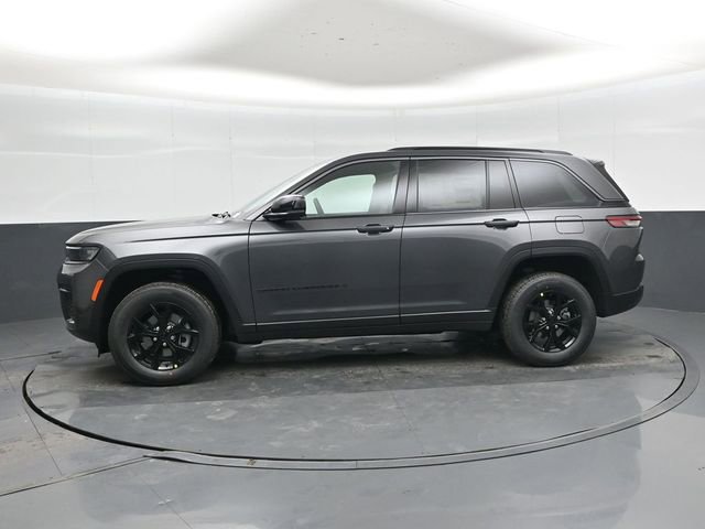 New 2026 Jeep Grand Cherokee Altitude image 7