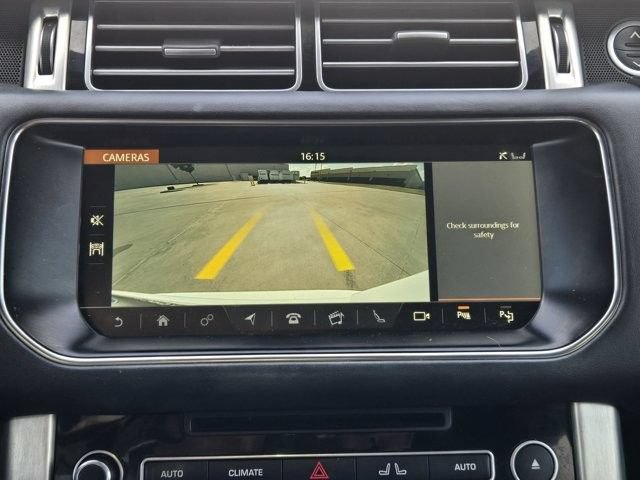 Used 2017 Land Rover Range Rover HSE AWD/4WD image 16
