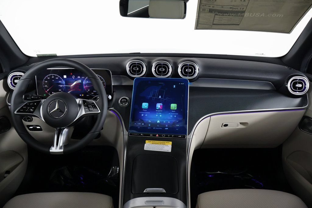 New 2027 Mercedes-Benz GLC 300 image 4