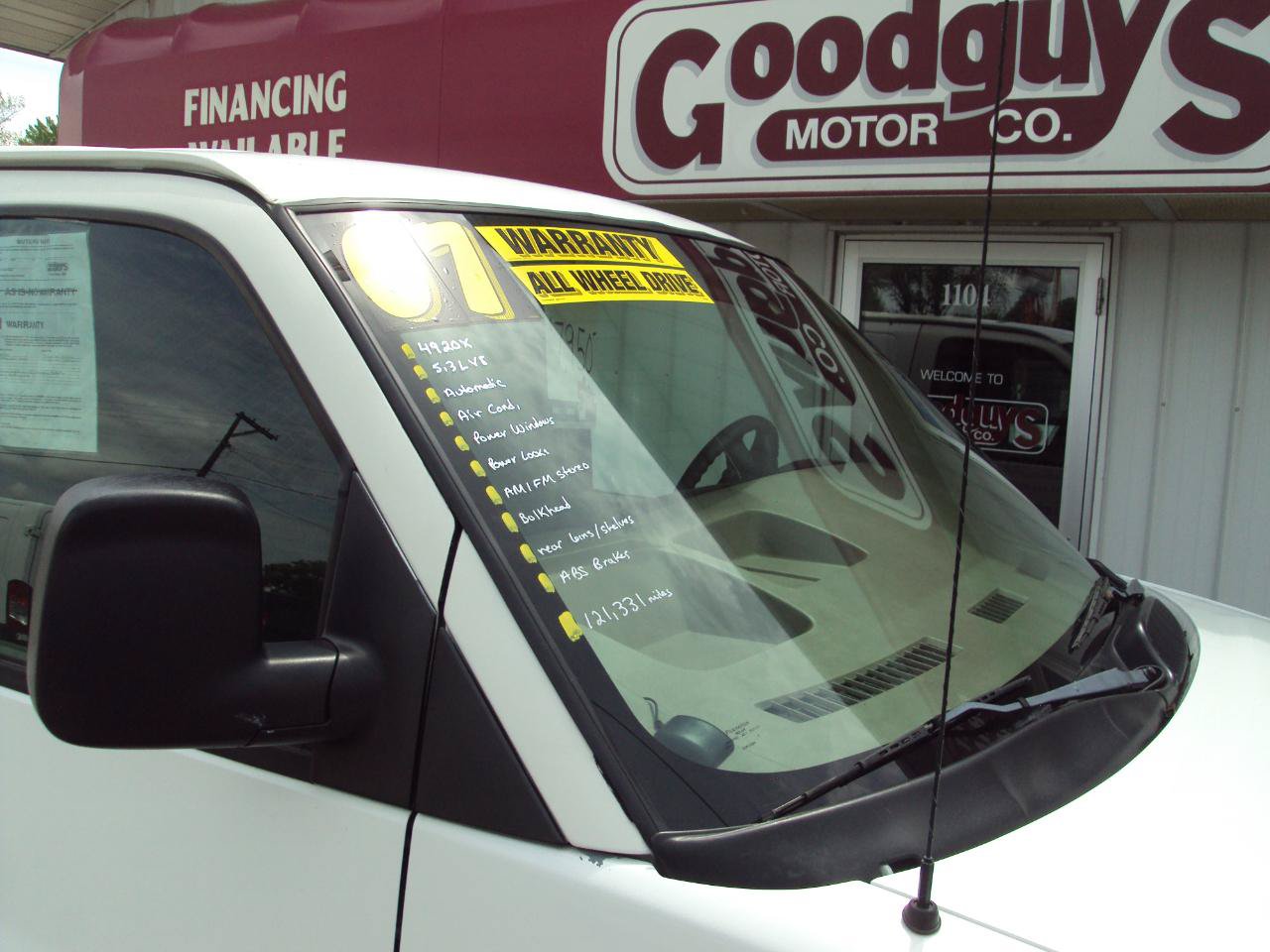 Used 2007 Chevrolet Express 1500 AWD image 31