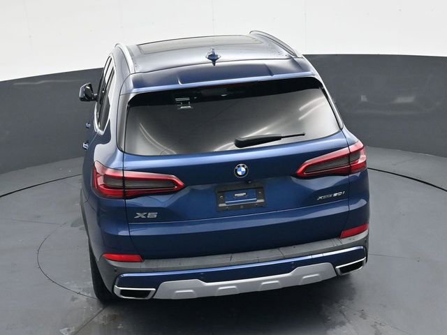 Used 2019 BMW X5 xDrive50i w/ Premium Package 2 image 24