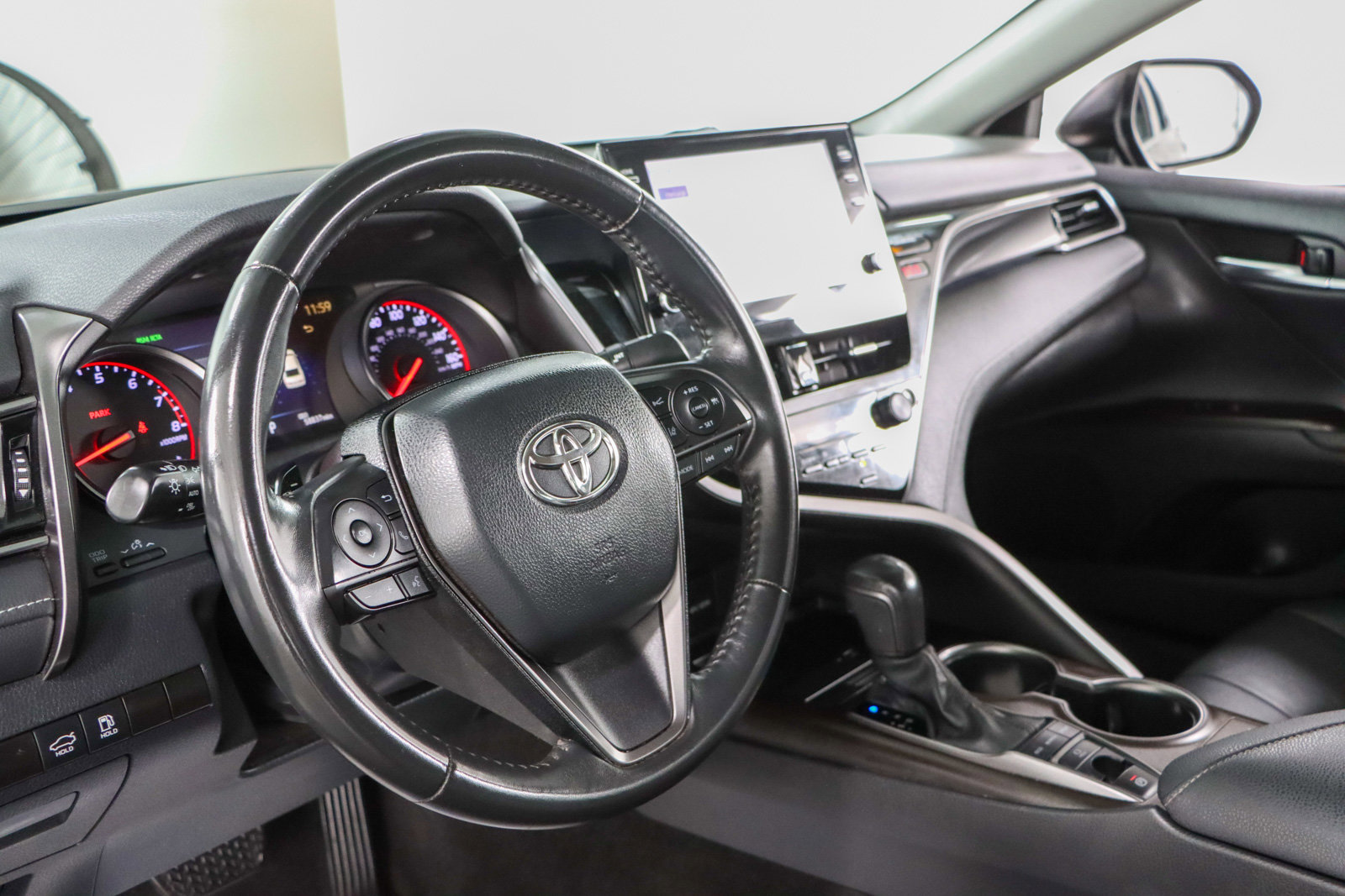 Used 2024 Toyota Camry XSE image 22