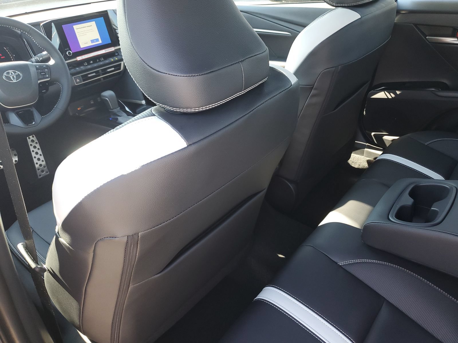New 2026 Toyota Camry SE FWD image 14