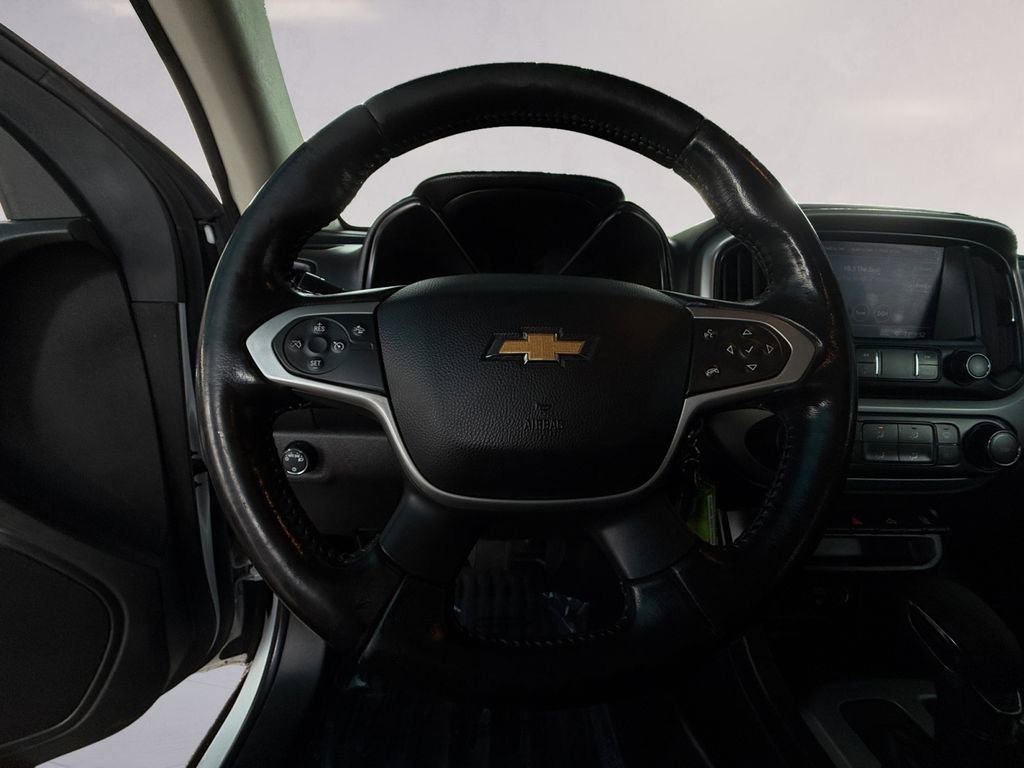 Used 2022 Chevrolet Colorado LT w/ Fleet Safety Package image 13