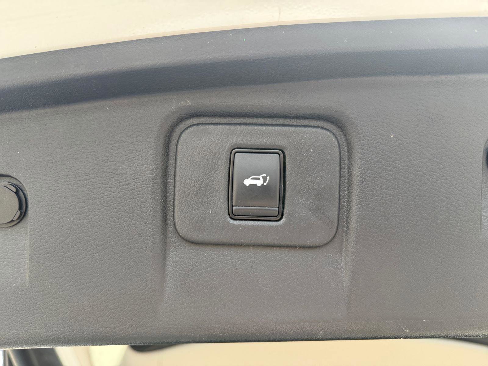 Used 2024 Nissan Murano Platinum AWD/4WD image 24