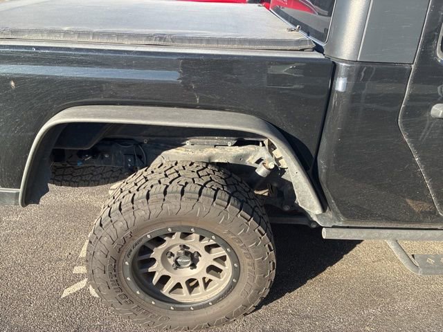 Used 2020 Jeep Gladiator Overland AWD/4WD image 11
