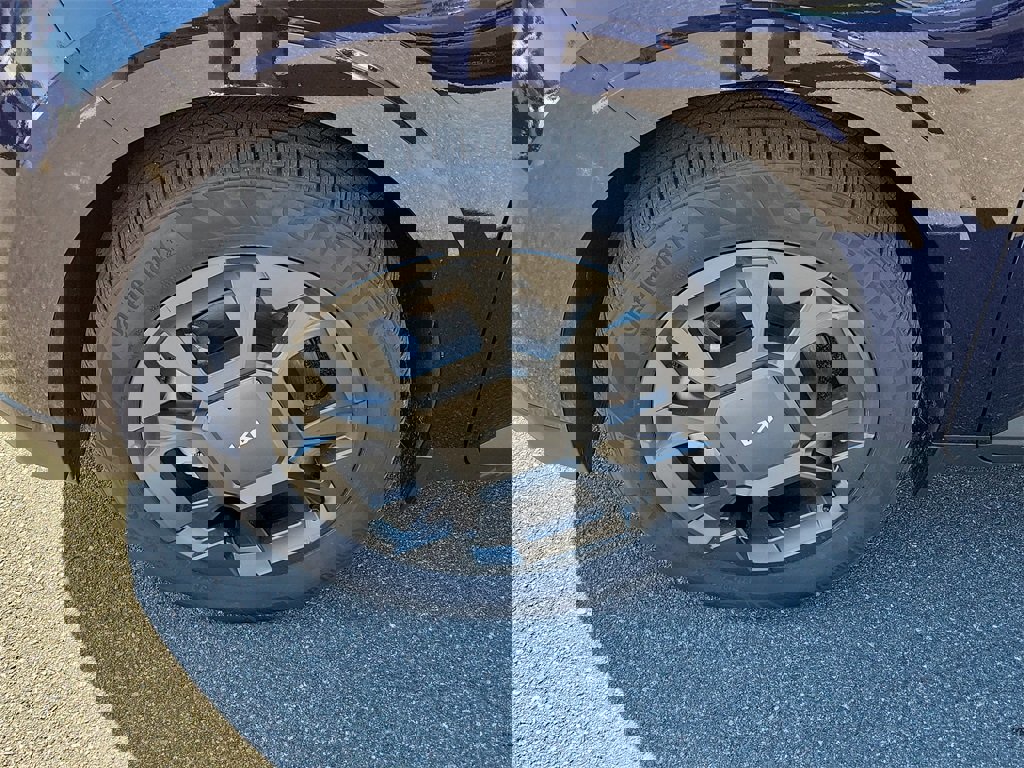 New 2026 Kia Carnival EX image 38