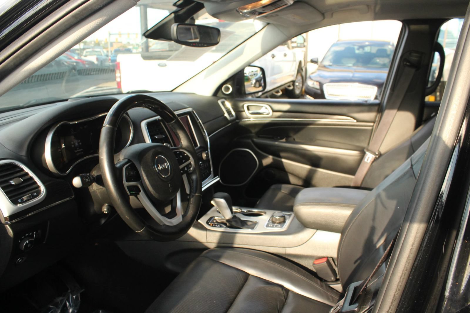 Used 2018 Jeep Grand Cherokee Summit w/ Platinum Series Group AWD/4WD image 12