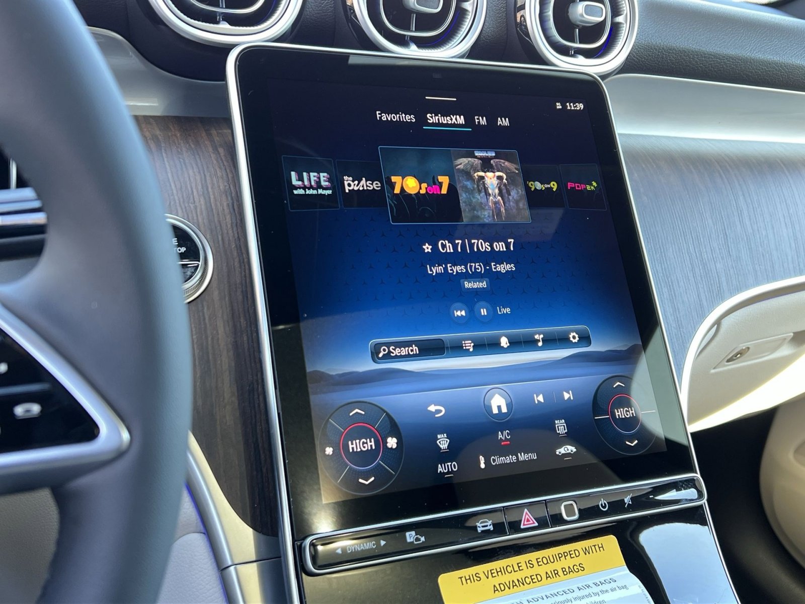 New 2026 Mercedes-Benz GLC 300 4MATIC image 16