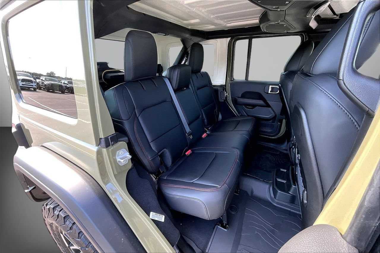 New 2026 Jeep Wrangler Unlimited Rubicon w/ Safety Group AWD/4WD image 17