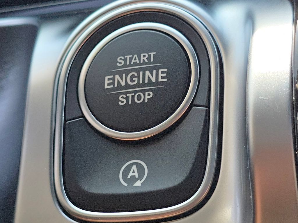 New 2026 Mercedes-Benz GLB 250 4MATIC image 37