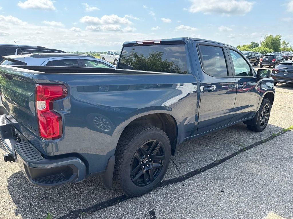 Certified 2024 Chevrolet Silverado 1500 RST w/ Z71 Off-Road Package AWD/4WD image 4