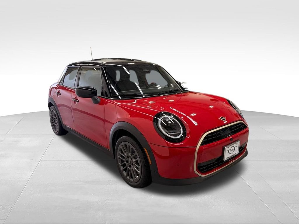 Used 2026 MINI Cooper 4-Door Hardtop FWD image 7