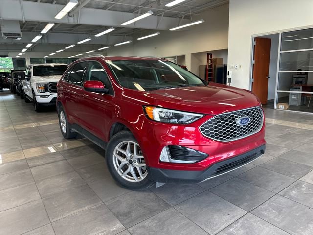 Used 2023 Ford Edge SEL w/ Convenience Package