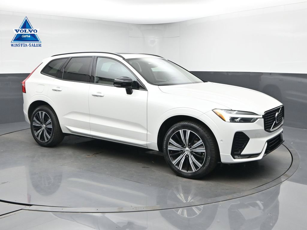 Used 2024 Volvo XC60 B5 Plus w/ Protection Package Premier