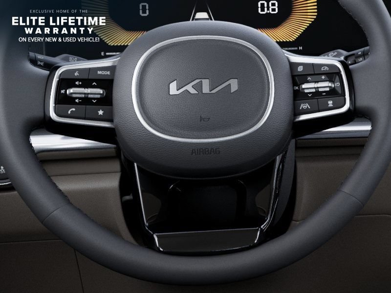 New 2026 Kia Carnival FWD image 23