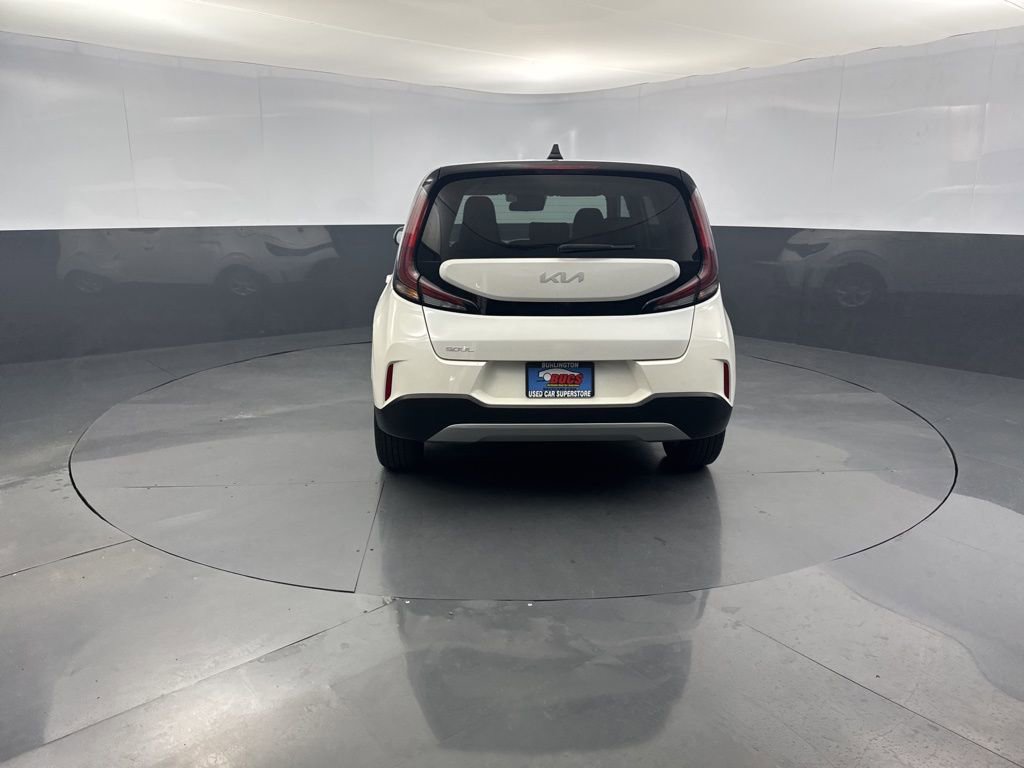 Used 2024 Kia Soul LX w/ Option Group 015 image 4