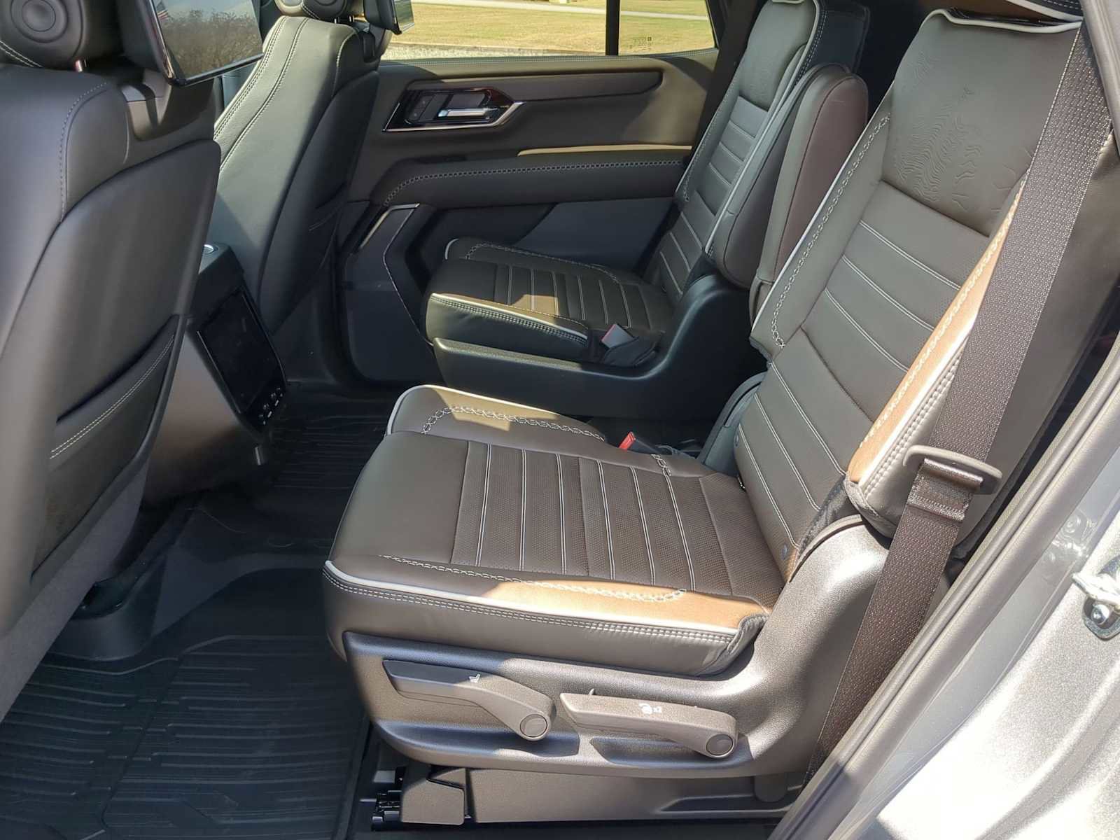 New 2026 GMC Yukon Denali Ultimate image 24