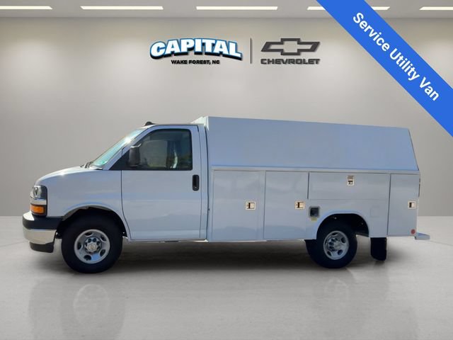 New 2025 Chevrolet Express 3500 w/ Power Convenience Package RWD image 2