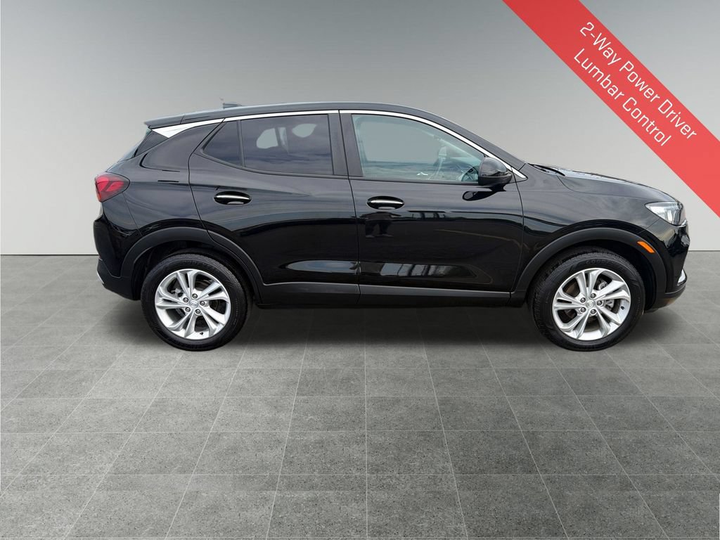 Used 2023 Buick Encore GX Preferred w/ Cold Weather Comfort Package AWD/4WD image 7