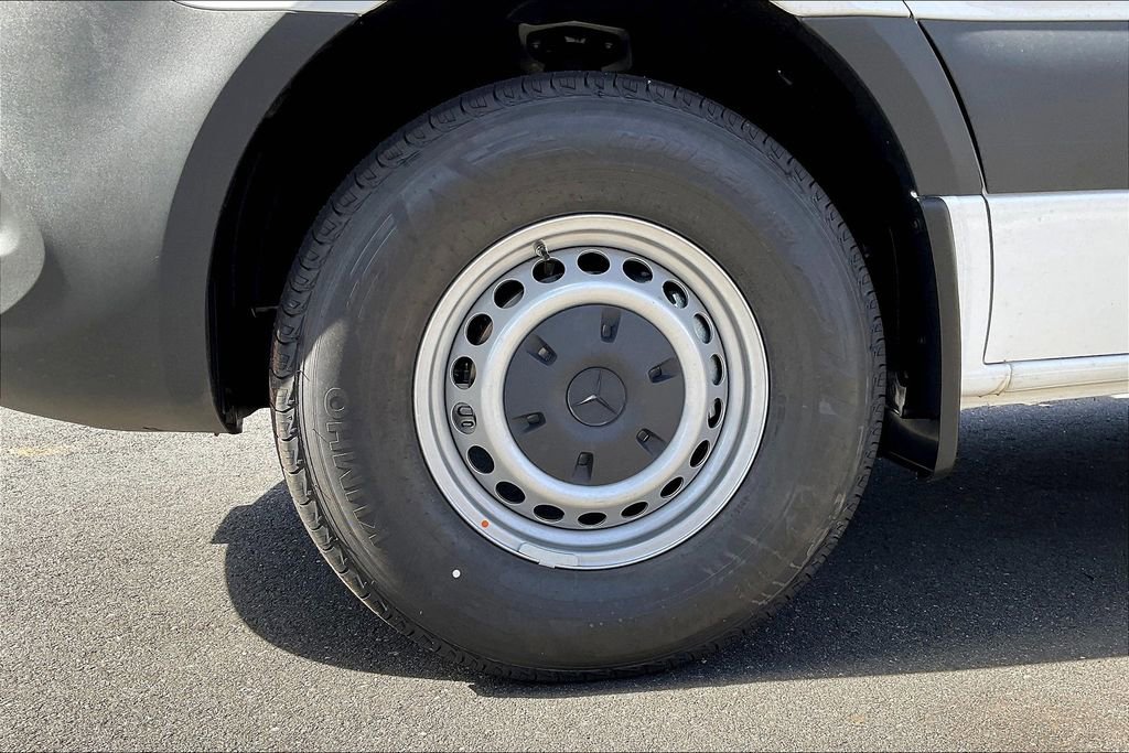 New 2026 Mercedes-Benz Sprinter 2500 image 9