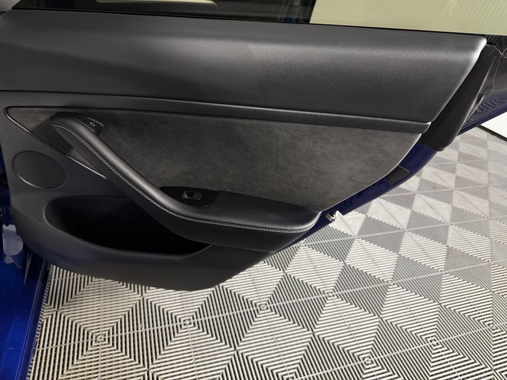 Used 2021 Tesla Model 3 AWD/4WD image 29
