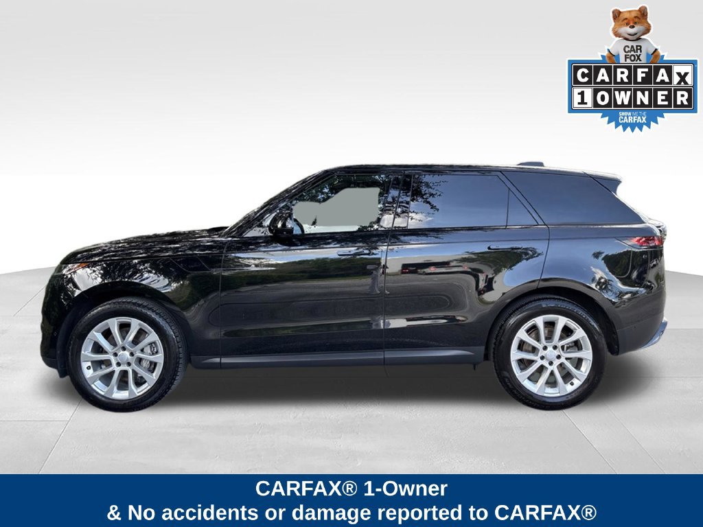 Used 2025 Land Rover Range Rover Sport SE AWD/4WD image 2
