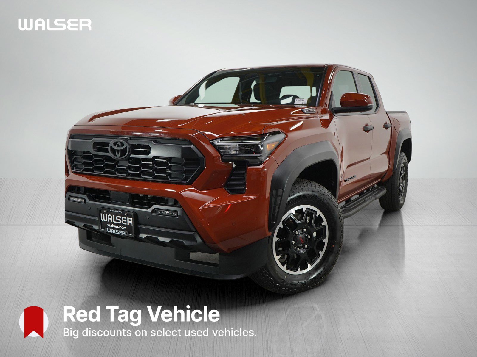 Used 2025 Toyota Tacoma TRD Off-Road image 1