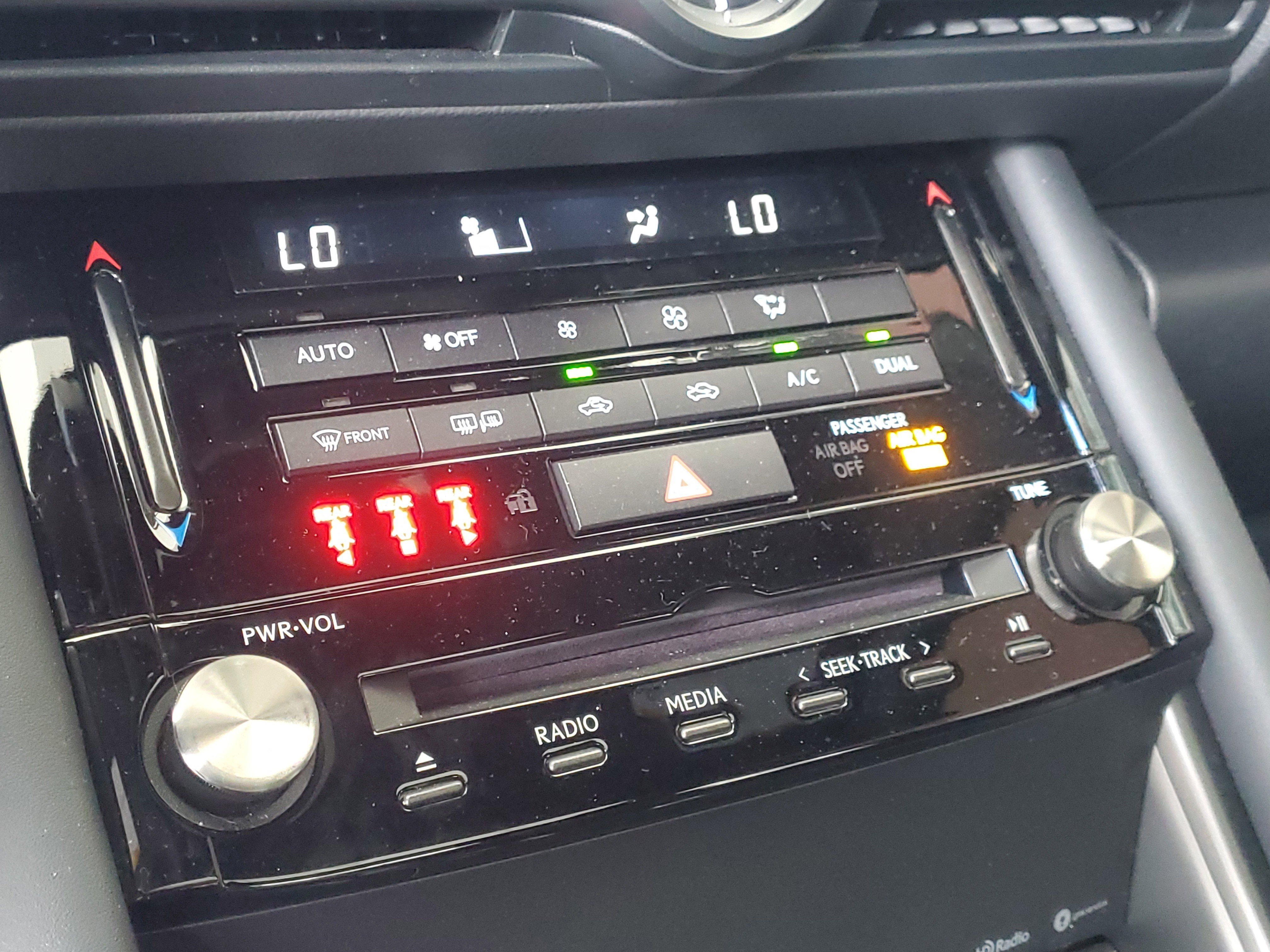 Used 2024 Lexus IS 300 w/ Comfort Package RWD image 30