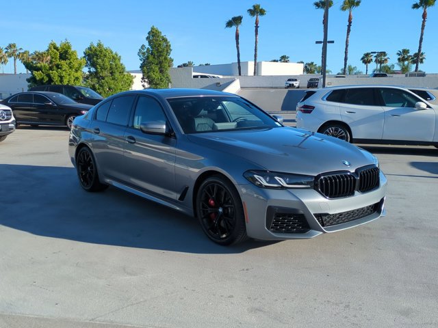 Certified 2023 BMW 540i w/ M Sport Package image 3
