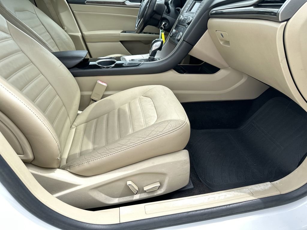 Used 2013 Ford Fusion SE image 35