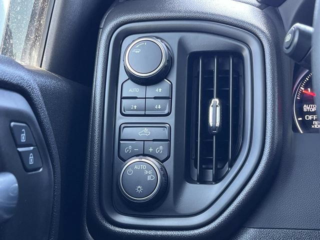 Certified 2025 Chevrolet Silverado 1500 Custom Trail Boss AWD/4WD image 34
