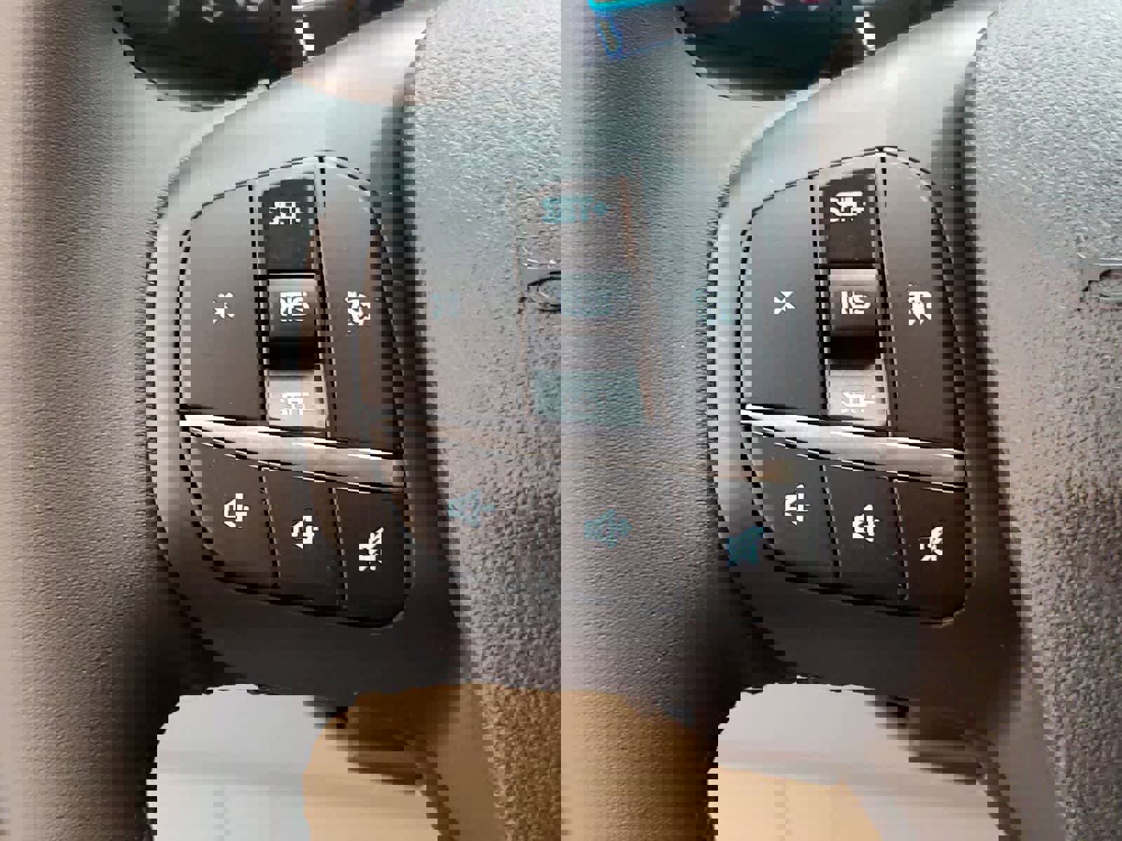 Used 2021 Ford Escape SE w/ Convenience Package image 10