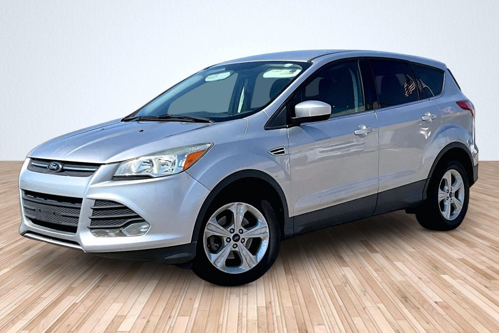 Used 2015 Ford Escape SE FWD image 1