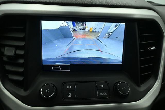 Used 2020 GMC Acadia SLT AWD/4WD image 16