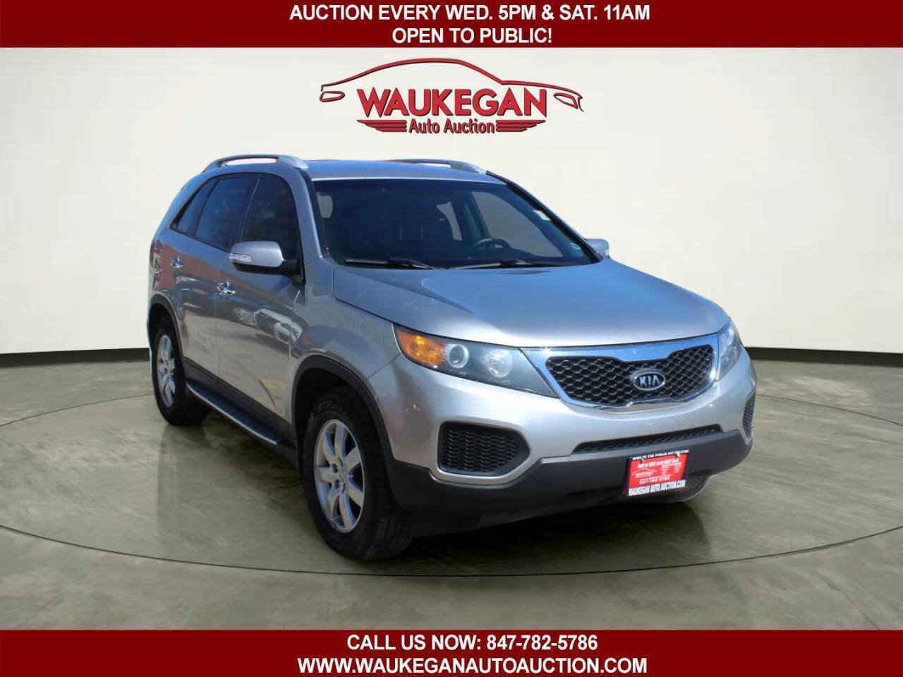 Used 2013 Kia Sorento LX FWD image 2
