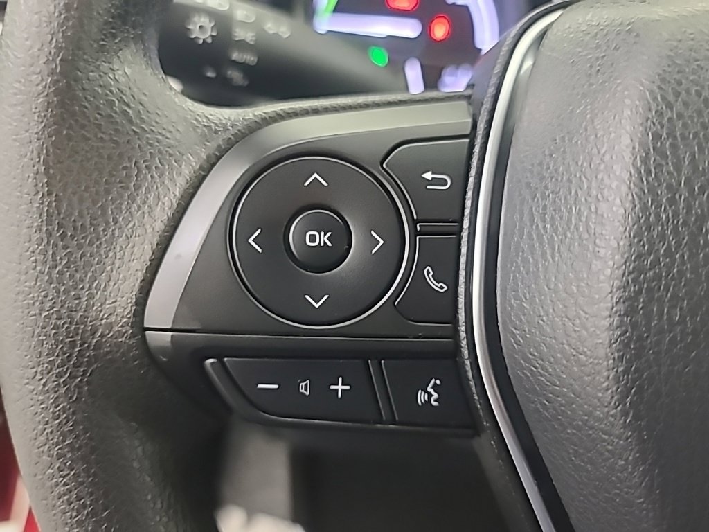 Used 2019 Toyota Camry LE FWD image 28