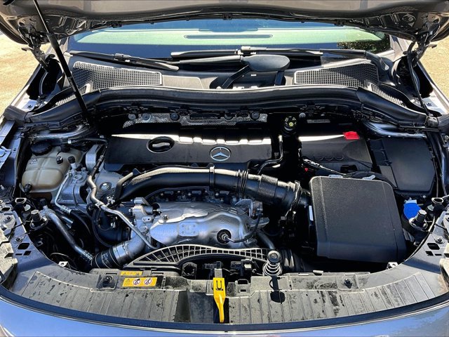 Certified 2021 Mercedes-Benz GLA 250 4MATIC image 11