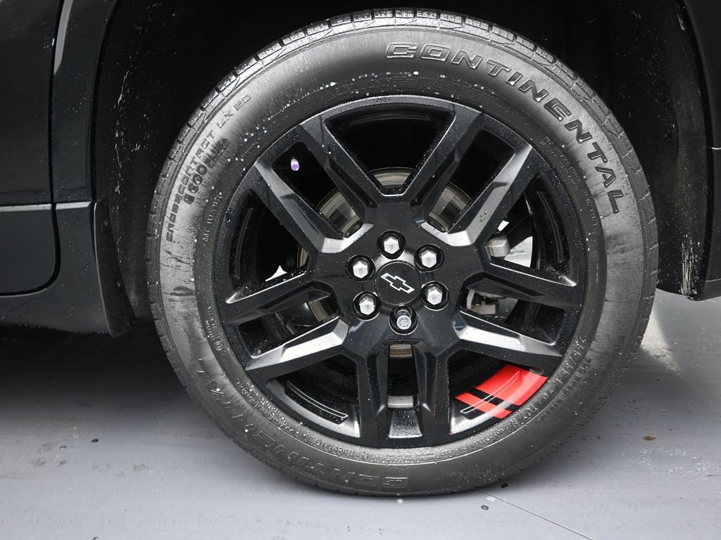 Used 2023 Chevrolet Traverse Premier w/ Redline Edition image 10