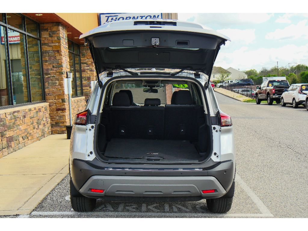 Used 2023 Nissan Rogue SV AWD/4WD image 25