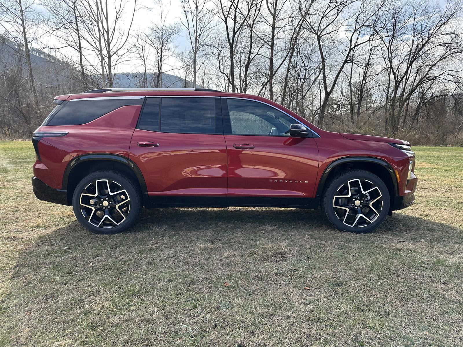 New 2026 Chevrolet Traverse High Country image 5