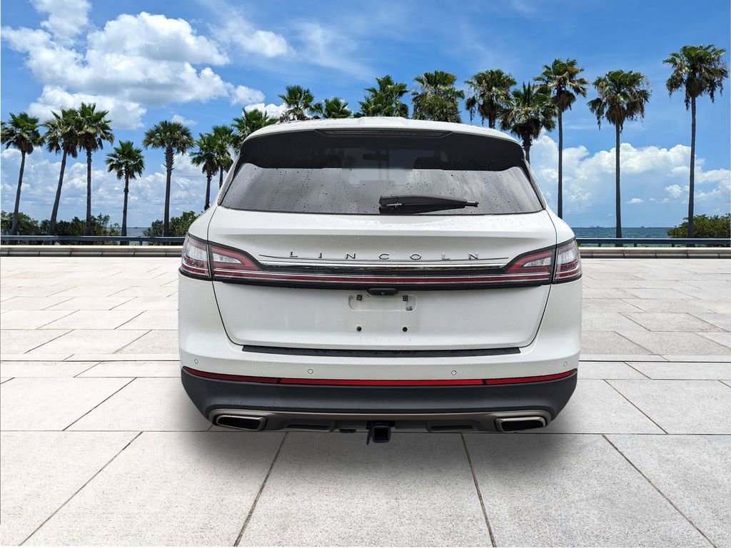 Used 2021 Lincoln Nautilus Reserve w/ Equipment Group 202A image 7