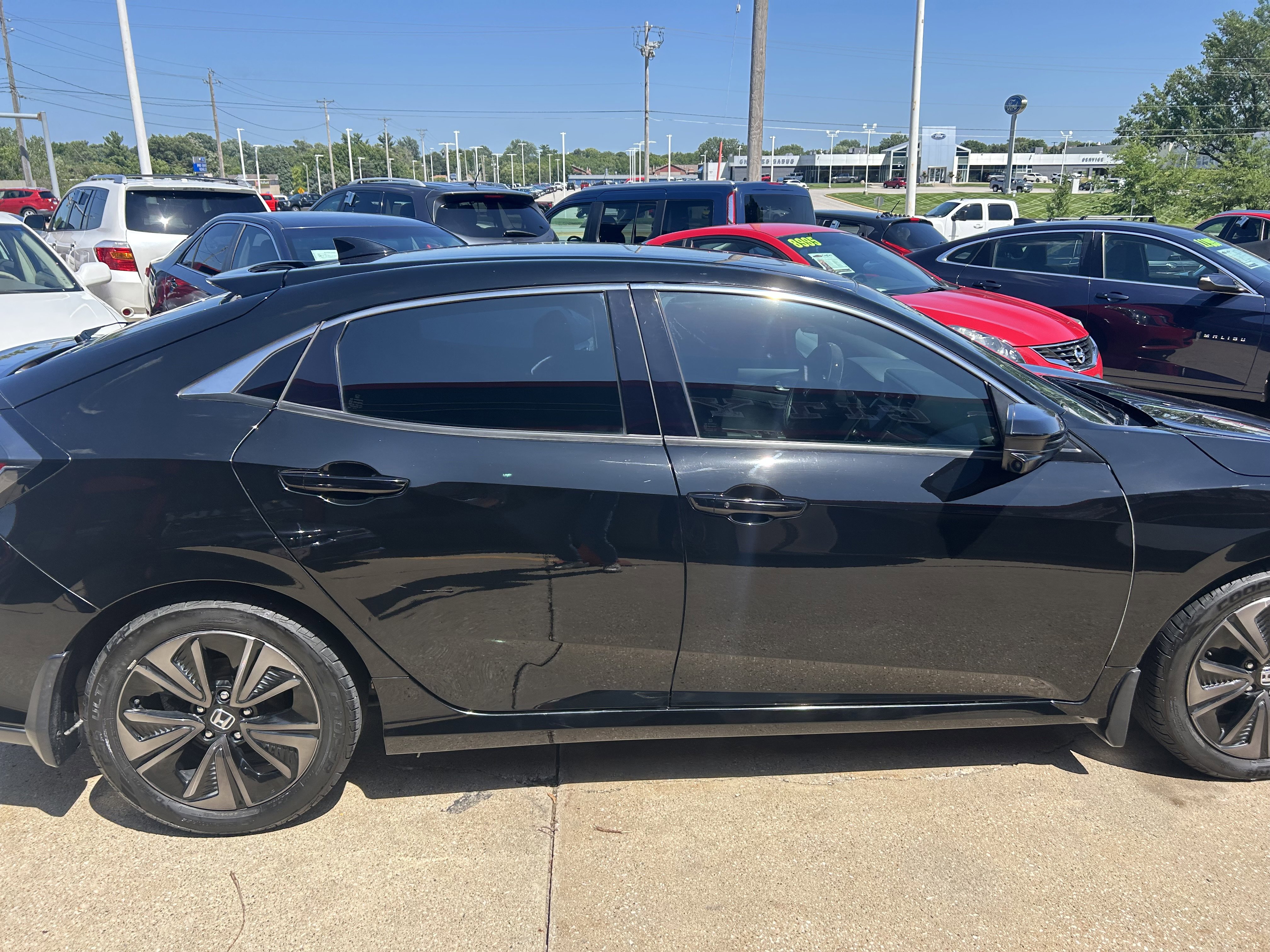Used 2017 Honda Civic EX image 3