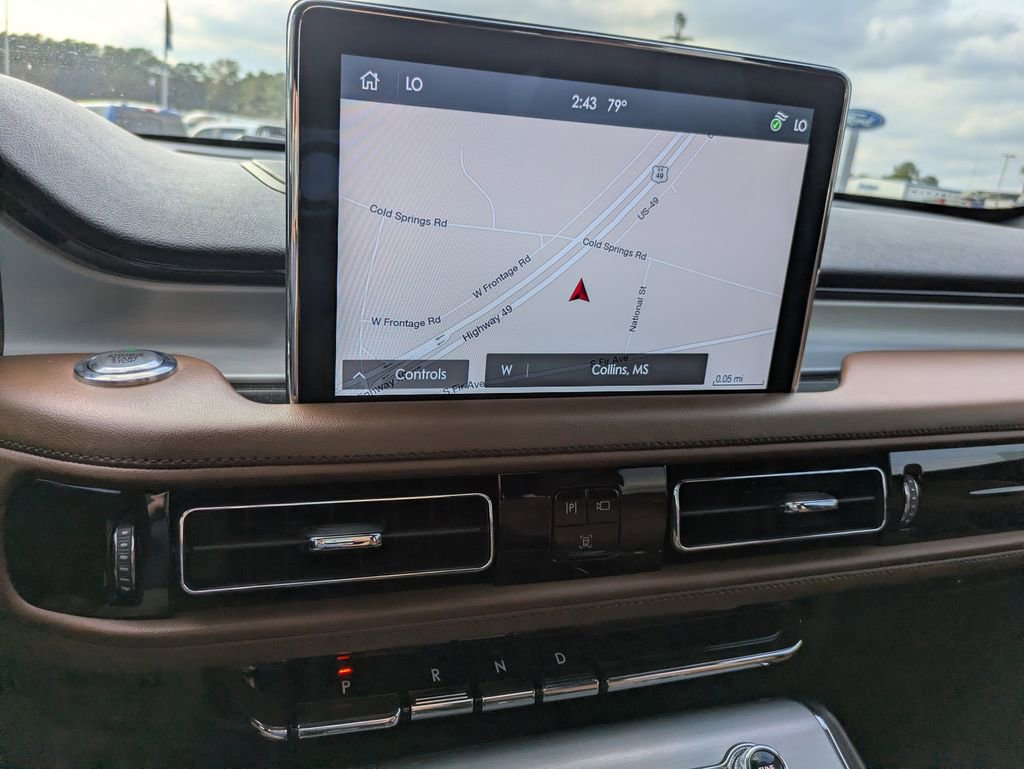 Used 2023 Lincoln Aviator Reserve w/ Equipment Group 201A image 17