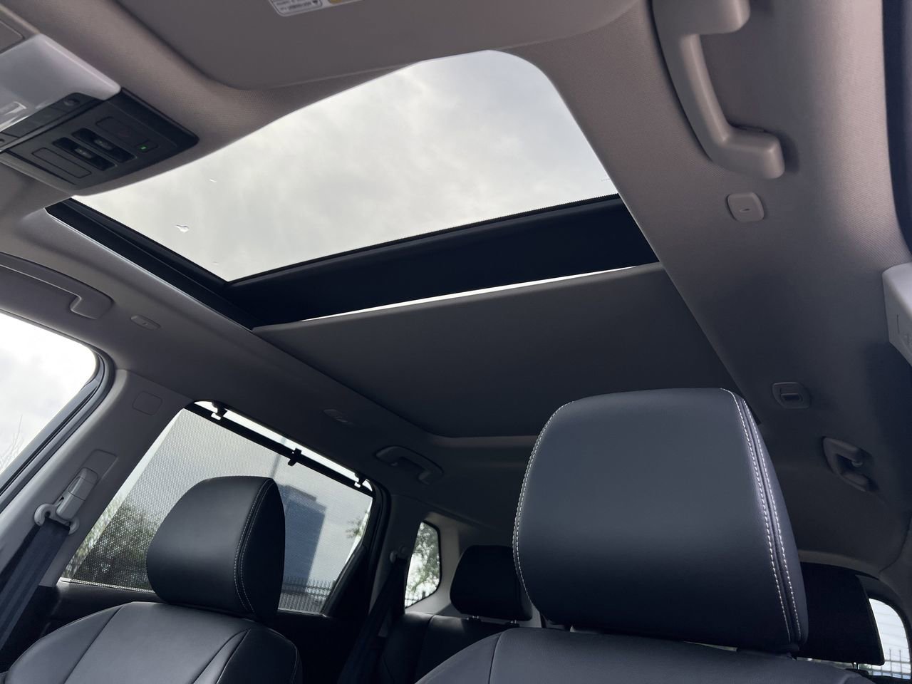 Certified 2023 Nissan Rogue SL w/ SL Premium Package image 11