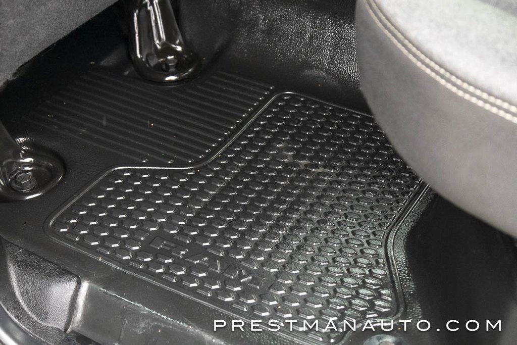 Used 2024 RAM 2500 Tradesman w/ Chrome Appearance Group image 36