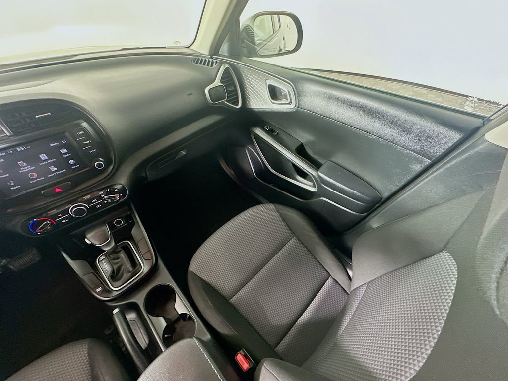 Used 2023 Kia Soul LX w/ Option Group 015 image 11