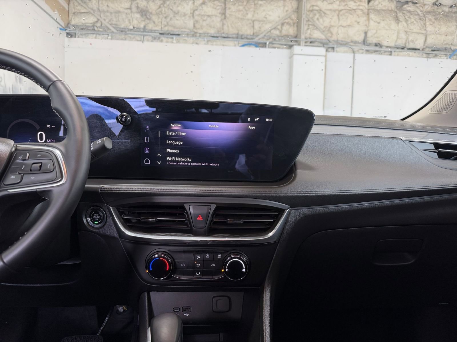 Used 2025 Buick Encore GX Preferred image 18