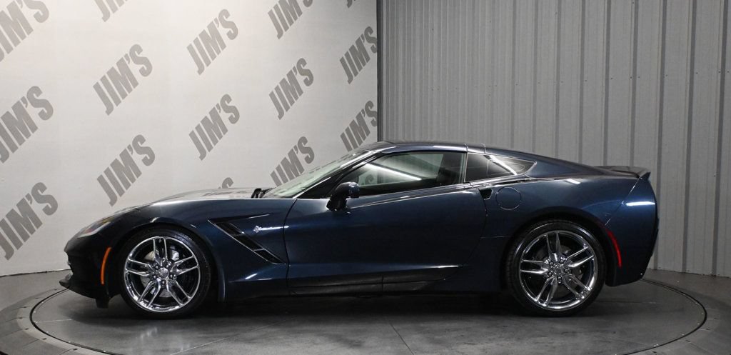 Used 2014 Chevrolet Corvette Stingray Coupe w/ 3LT Preferred Equipment Group RWD image 8