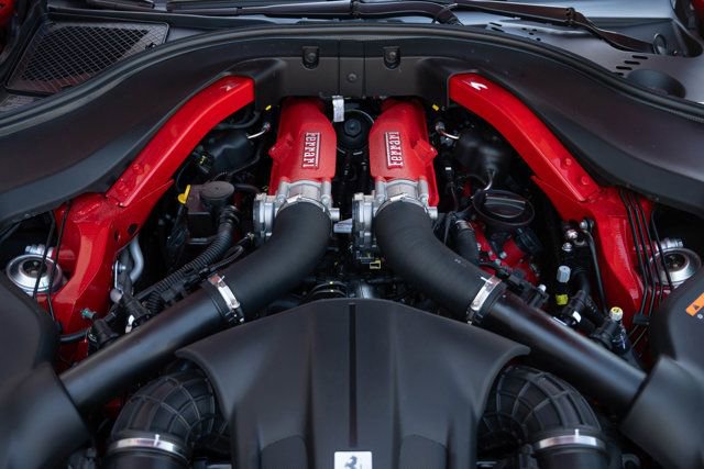 Certified 2025 Ferrari Roma Spider image 13